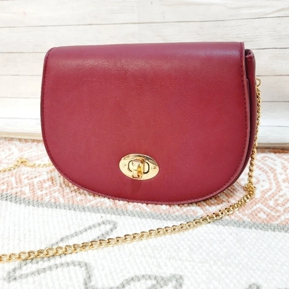 FOREVER 21 DEEP BURGUNDY SMALL CROSSBODY, W GOLD CHAIN STRAP